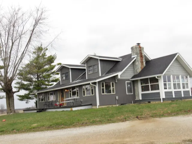 $529,000 | 1820 South County Road 850 East, New Castle, IN 47362