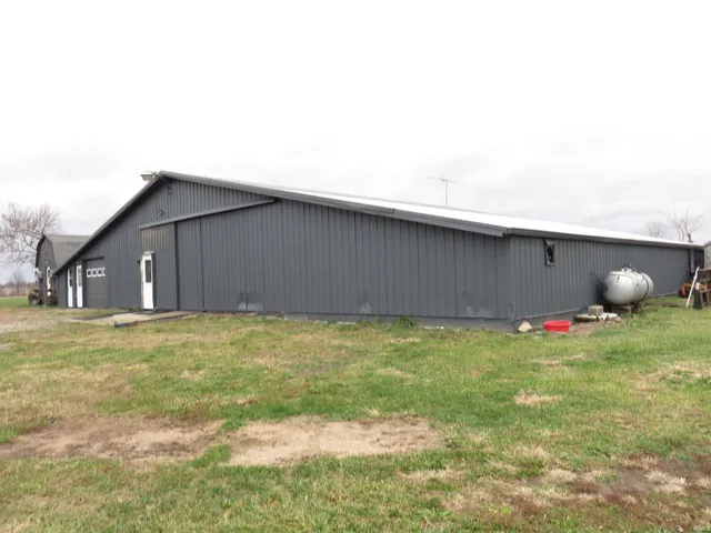 $529,000 | 1820 South County Road 850 East, New Castle, IN 47362