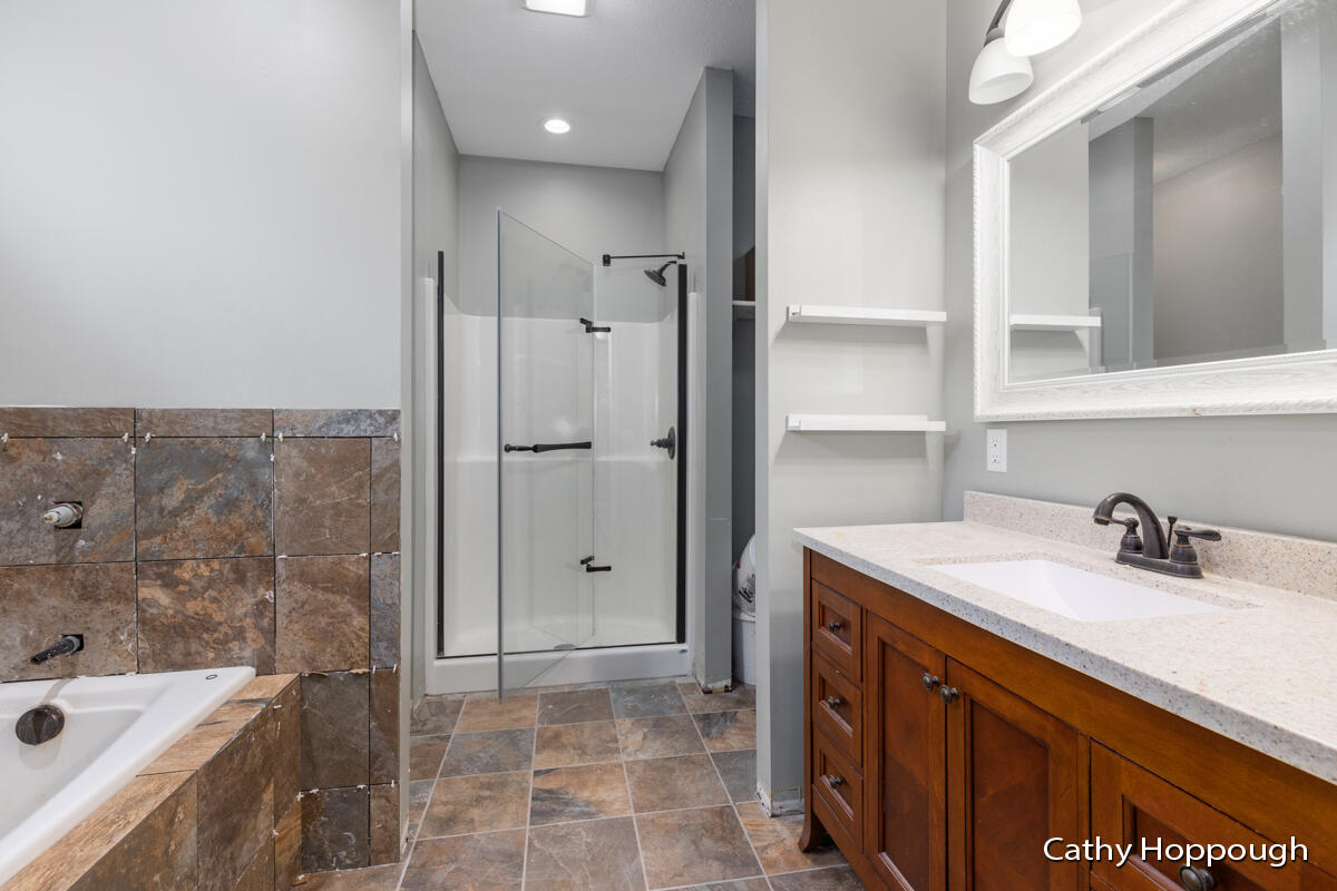 8901 Ranney Road Greenville, MI 48838 - Photo 11 of 36 IMG_1010
