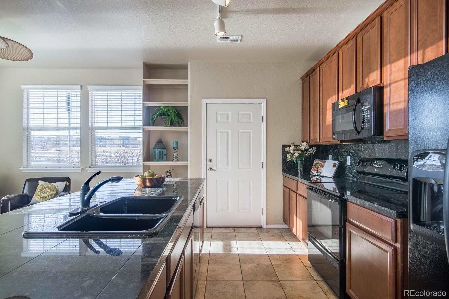 8489 Canyon Rim Circle, Unit 101 Parker, CO 80134 - Photo 9 of 28