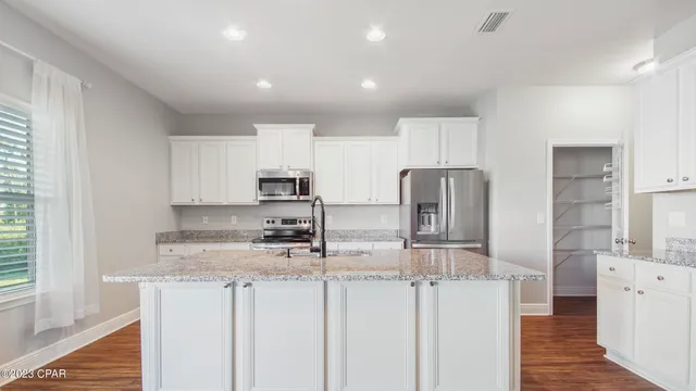 $3,000 | 310 Confidence Way, Southport, FL 32409