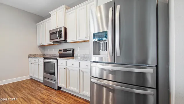 $3,000 | 310 Confidence Way, Southport, FL 32409