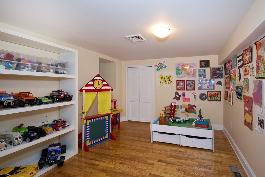 736 Jerusalem Road Cohasset, MA 02025 - Photo 24 of 30 Gallery Image 24