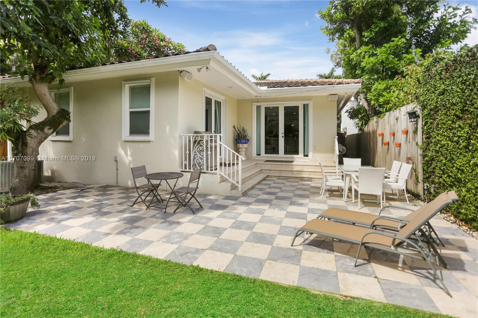 35 Southwest 18th Road Miami, FL 33129 - Photo 22 of 27 Gallery Image 22