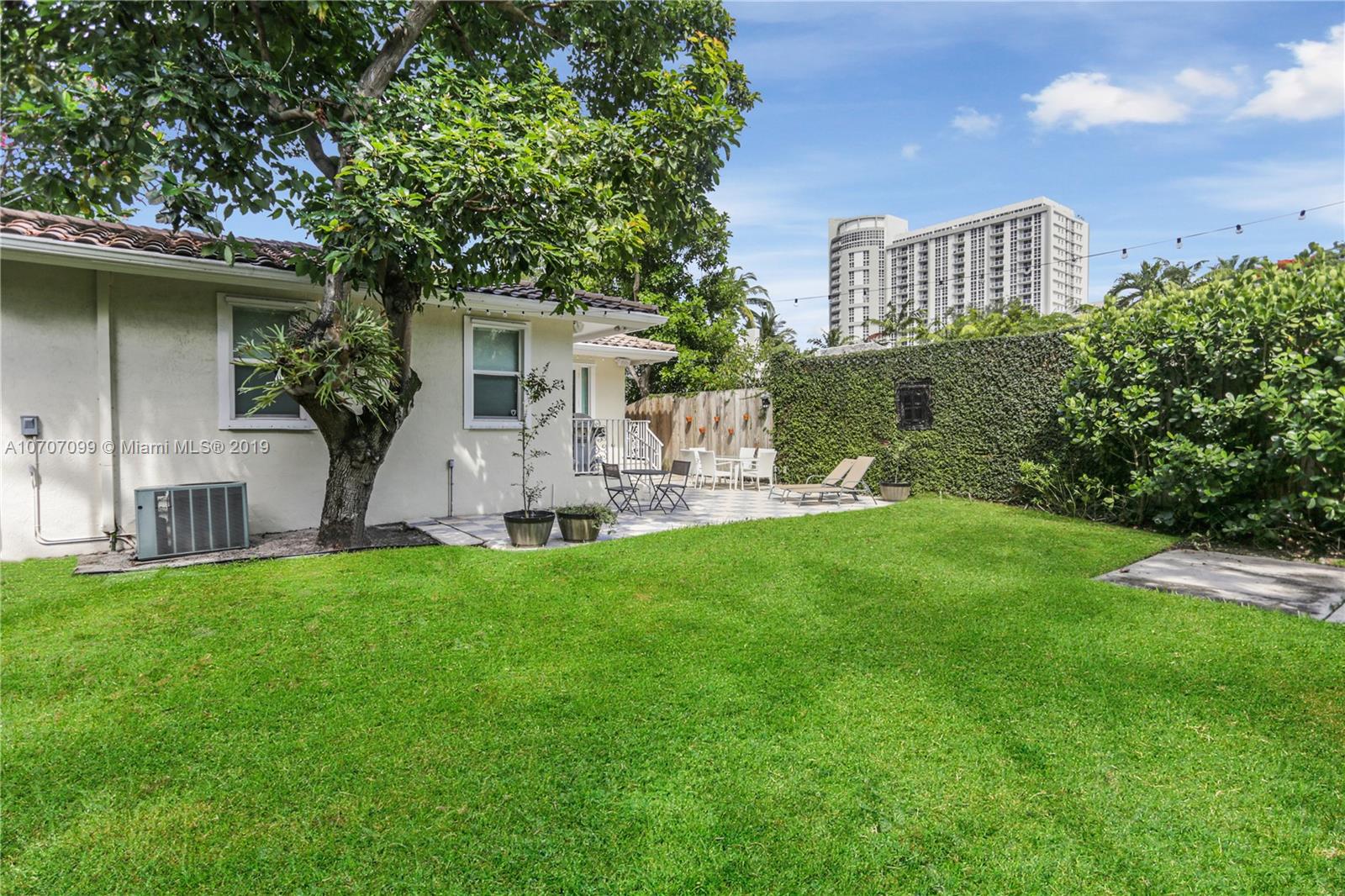 35 Southwest 18th Road Miami, FL 33129 - Photo 23 of 27 Gallery Image 23