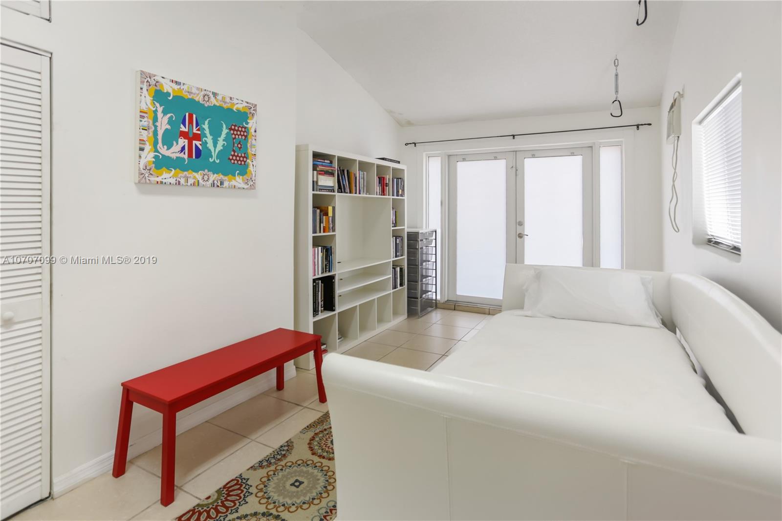 35 Southwest 18th Road Miami, FL 33129 - Photo 25 of 27 Gallery Image 25