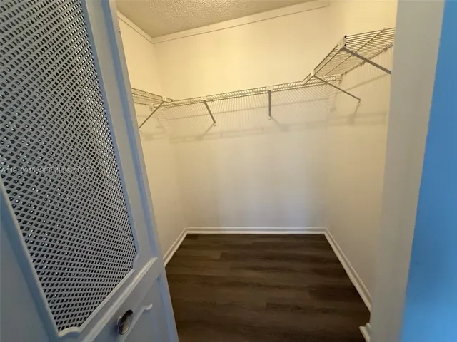 $2,200 | 17011 North Bay Road, Unit 706, Sunny Isles Beach, FL 33160