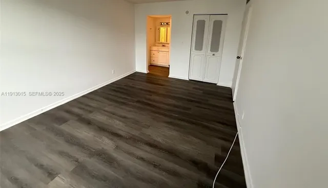 $2,200 | 17011 North Bay Road, Unit 706, Sunny Isles Beach, FL 33160