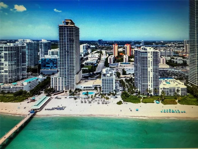 $2,200 | 17011 North Bay Road, Unit 706, Sunny Isles Beach, FL 33160