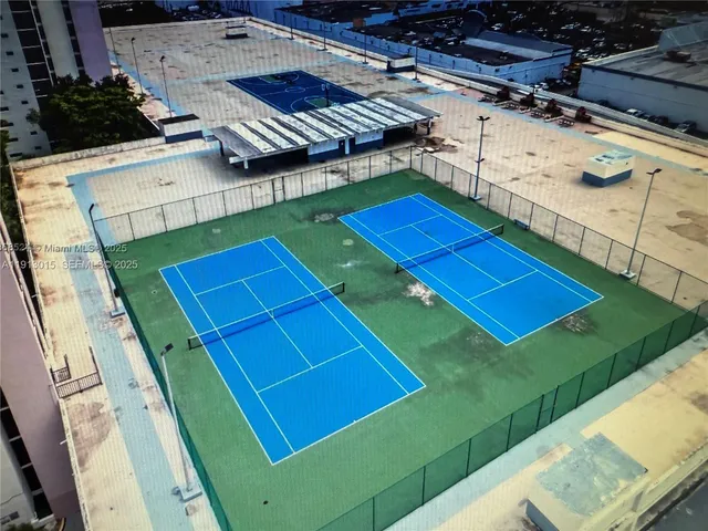 $2,200 | 17011 North Bay Road, Unit 706, Sunny Isles Beach, FL 33160