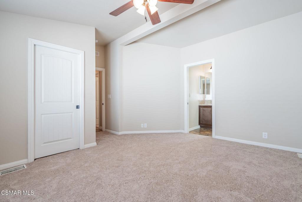 195 Tierra Rejada Road, Unit 71 Simi Valley, CA 93065 - Photo 11 of 37