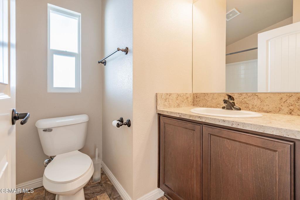 195 Tierra Rejada Road, Unit 71 Simi Valley, CA 93065 - Photo 18 of 37