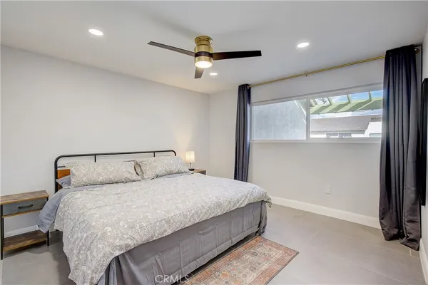 $3,200 | 16562 Regina Circle, Unit 4, Huntington Beach, CA 92649