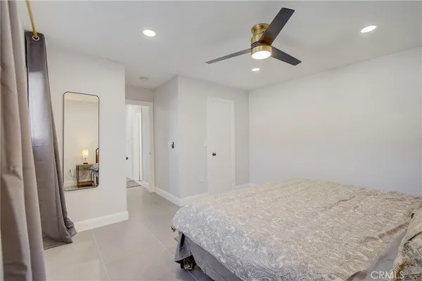 $3,200 | 16562 Regina Circle, Unit 4, Huntington Beach, CA 92649