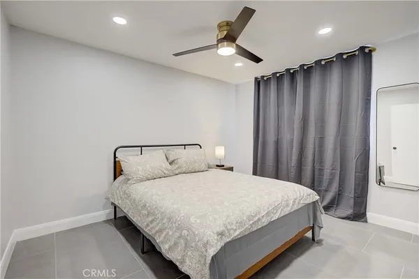 $3,200 | 16562 Regina Circle, Unit 4, Huntington Beach, CA 92649