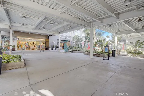 $3,200 | 16562 Regina Circle, Unit 4, Huntington Beach, CA 92649