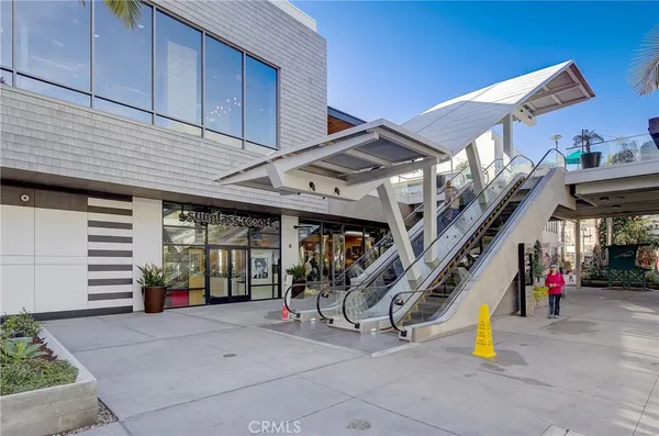 $3,200 | 16562 Regina Circle, Unit 4, Huntington Beach, CA 92649