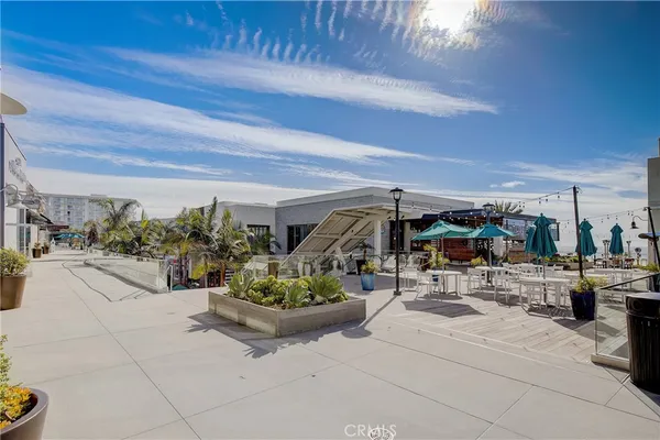 $3,200 | 16562 Regina Circle, Unit 4, Huntington Beach, CA 92649