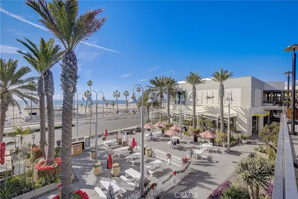 $3,200 | 16562 Regina Circle, Unit 4, Huntington Beach, CA 92649