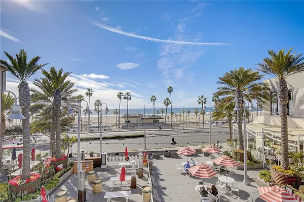 $3,200 | 16562 Regina Circle, Unit 4, Huntington Beach, CA 92649