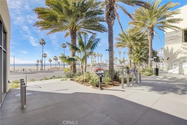 $3,200 | 16562 Regina Circle, Unit 4, Huntington Beach, CA 92649