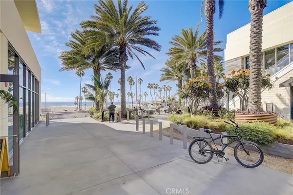 $3,200 | 16562 Regina Circle, Unit 4, Huntington Beach, CA 92649