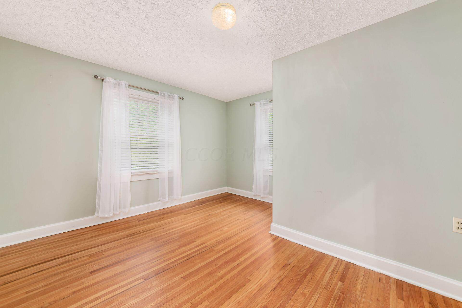 173 Winthrop Road Columbus, OH 43214 - Photo 27 of 65 028_ Rd Columbus OH 43214 USA