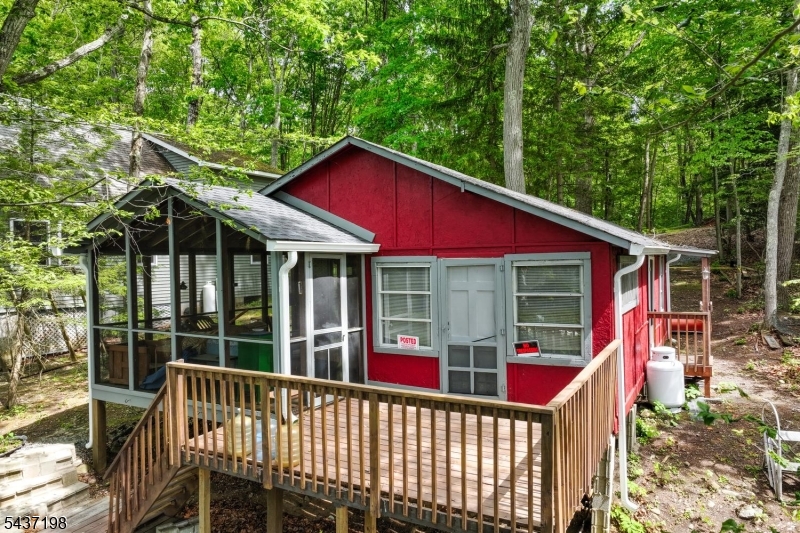 188 Longwood Lake Road Oak Ridge, NJ 07438 - Photo 6 of 21