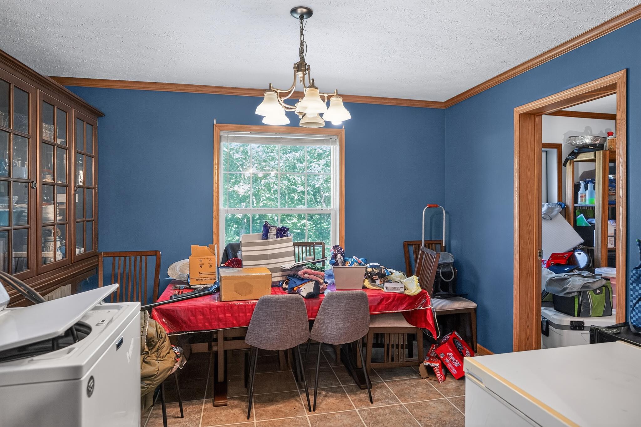 2950 Stringtown Road Corinth, KY 41010 - Photo 12 of 45 22_2950_Stringtown_Rd-Dining_room-7237