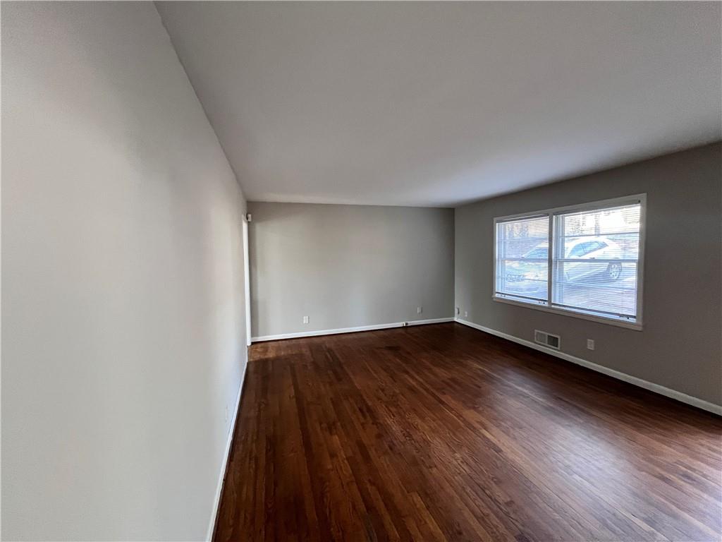 2078 Glenroy Drive Smyrna, GA 30080 - Photo 9 of 27