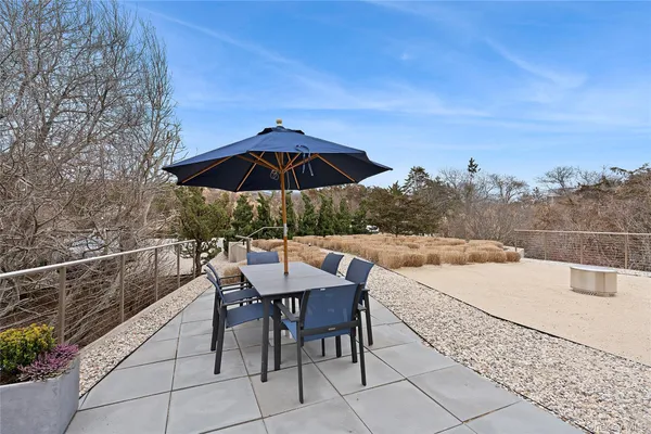 a house view with a outdoor space