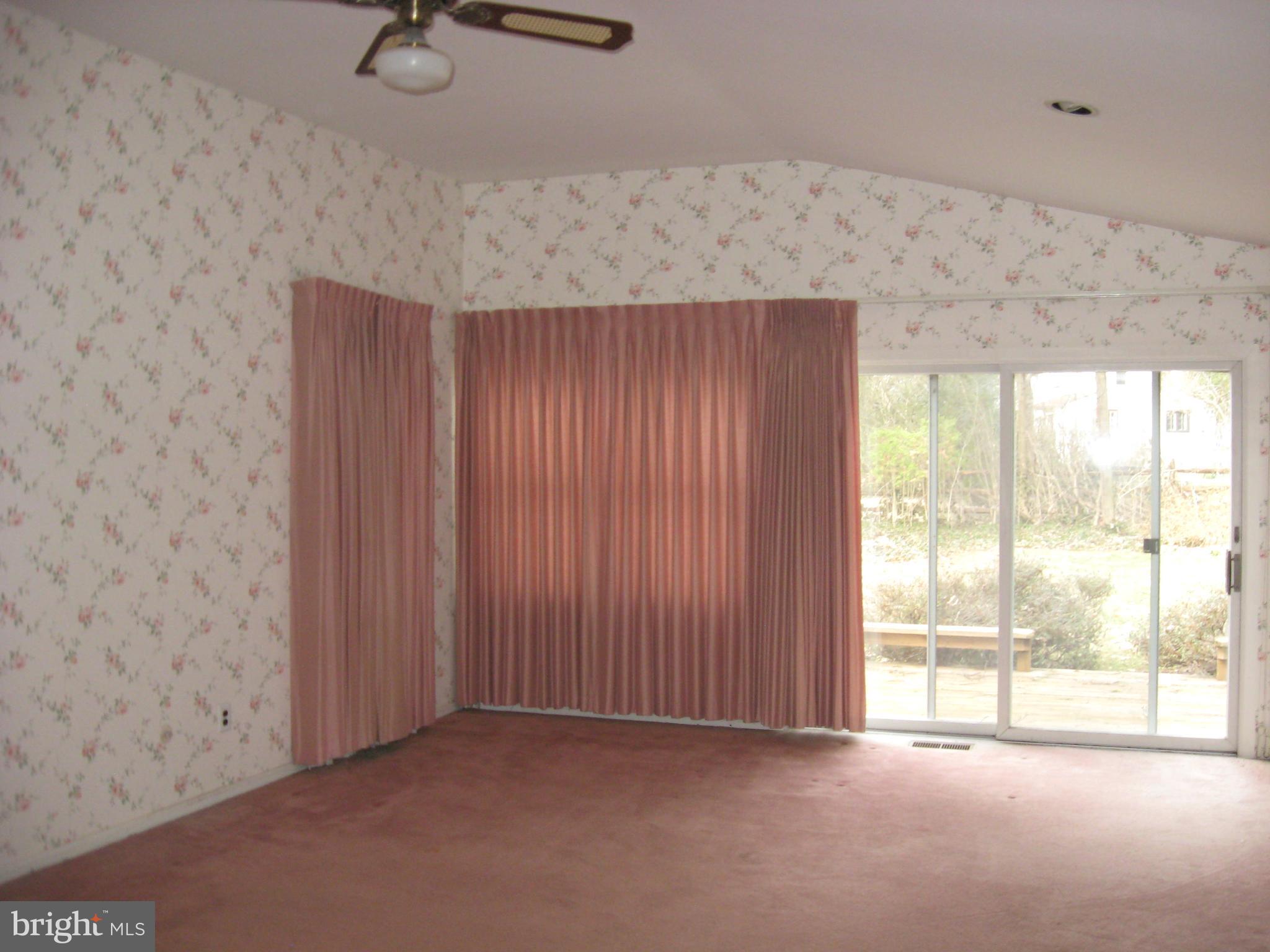 412 Walnut Place Havertown, PA 19083 - Photo 7 of 13 Gallery Image 7