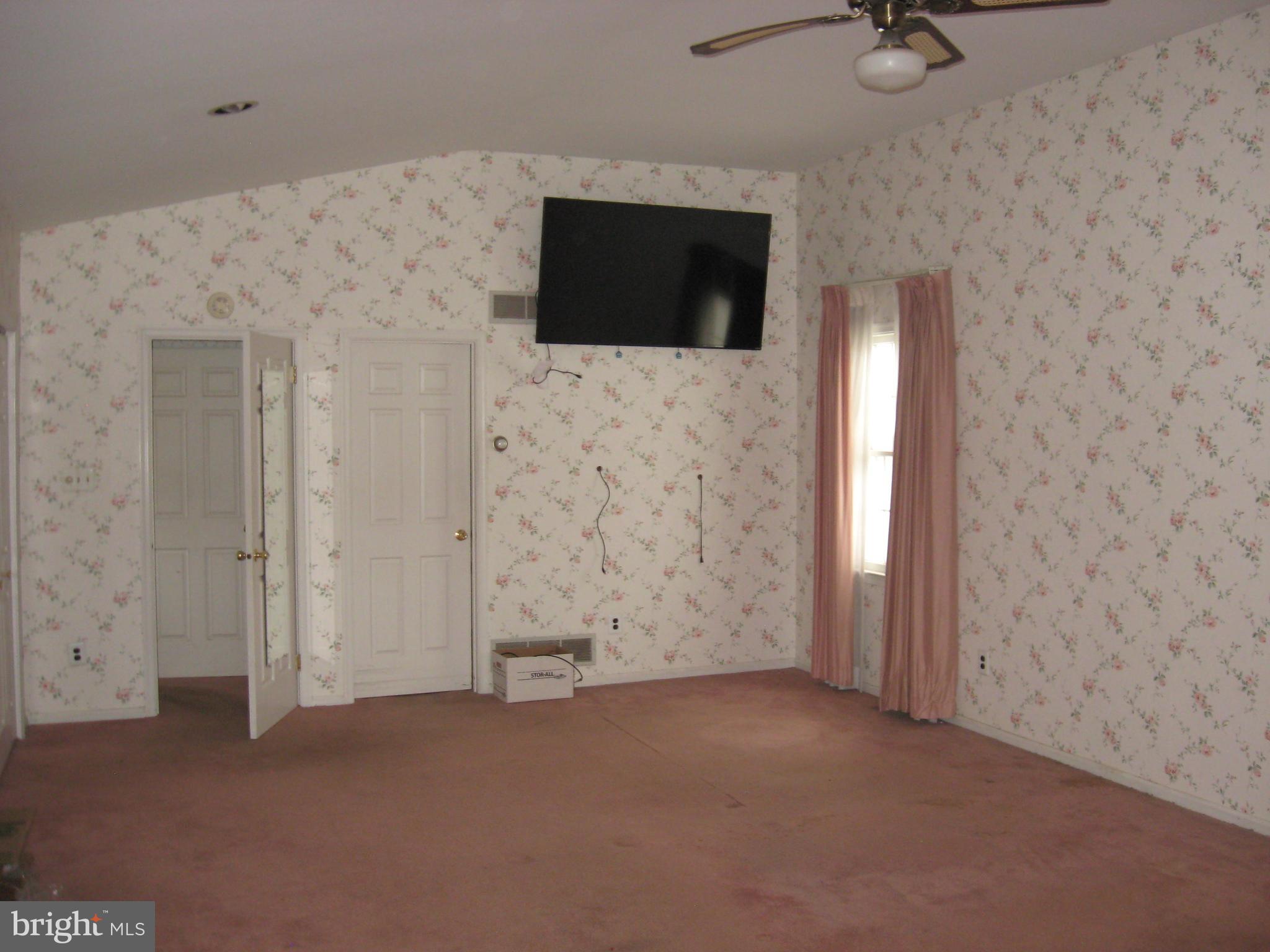 412 Walnut Place Havertown, PA 19083 - Photo 10 of 13 Gallery Image 10