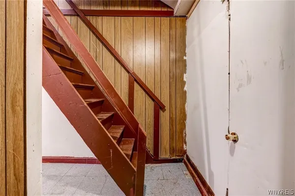 $169,900 | 219 Courtland Avenue, Buffalo, NY 14215