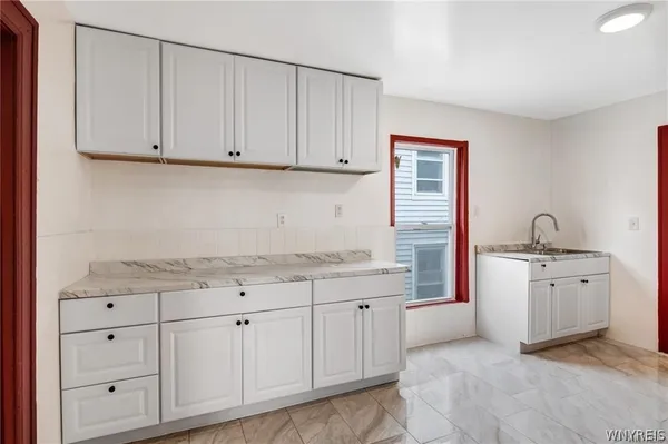 $169,900 | 219 Courtland Avenue, Buffalo, NY 14215