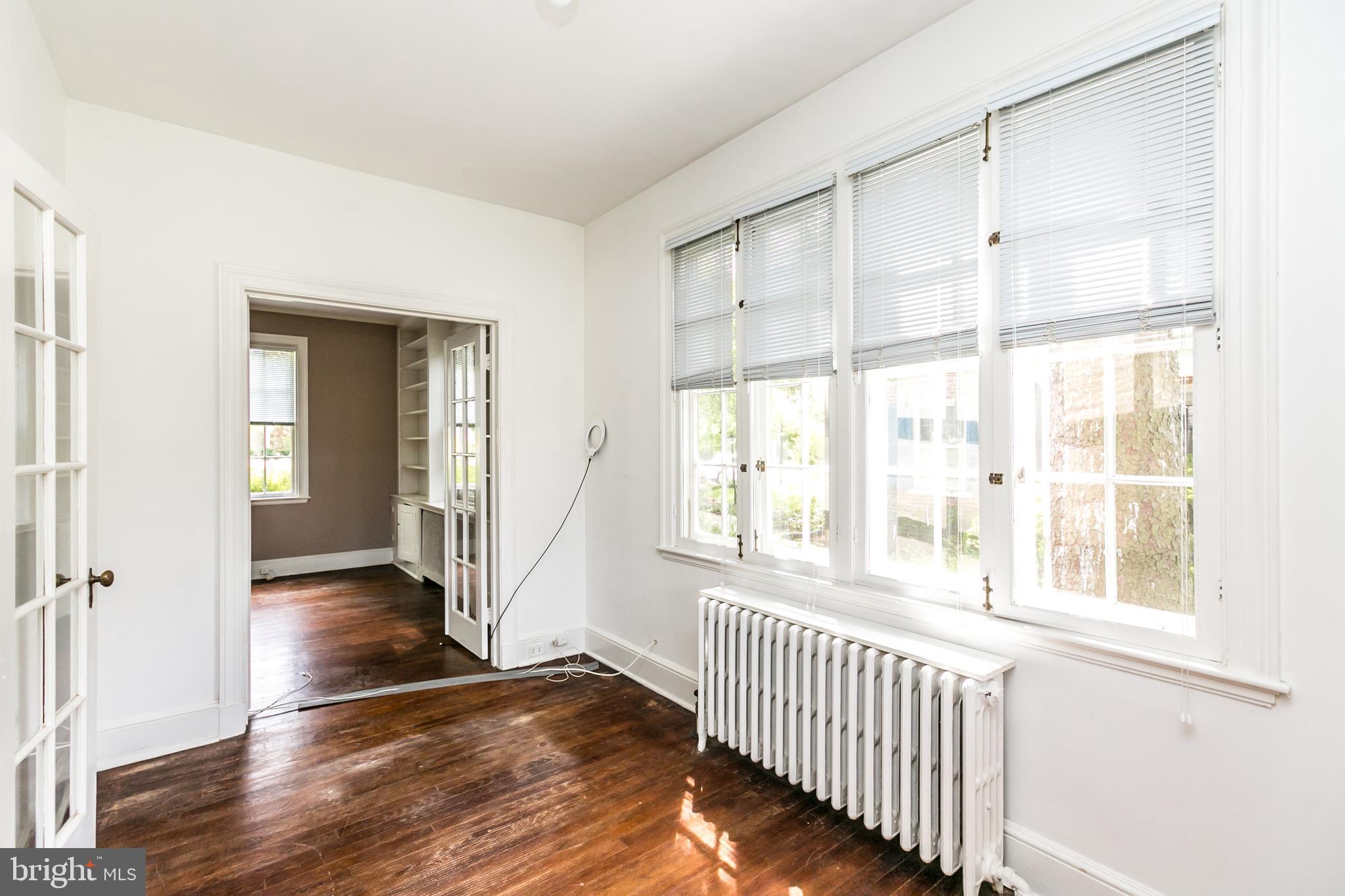 314 St Dunstans Road Baltimore, MD 21212 - Photo 17 of 41