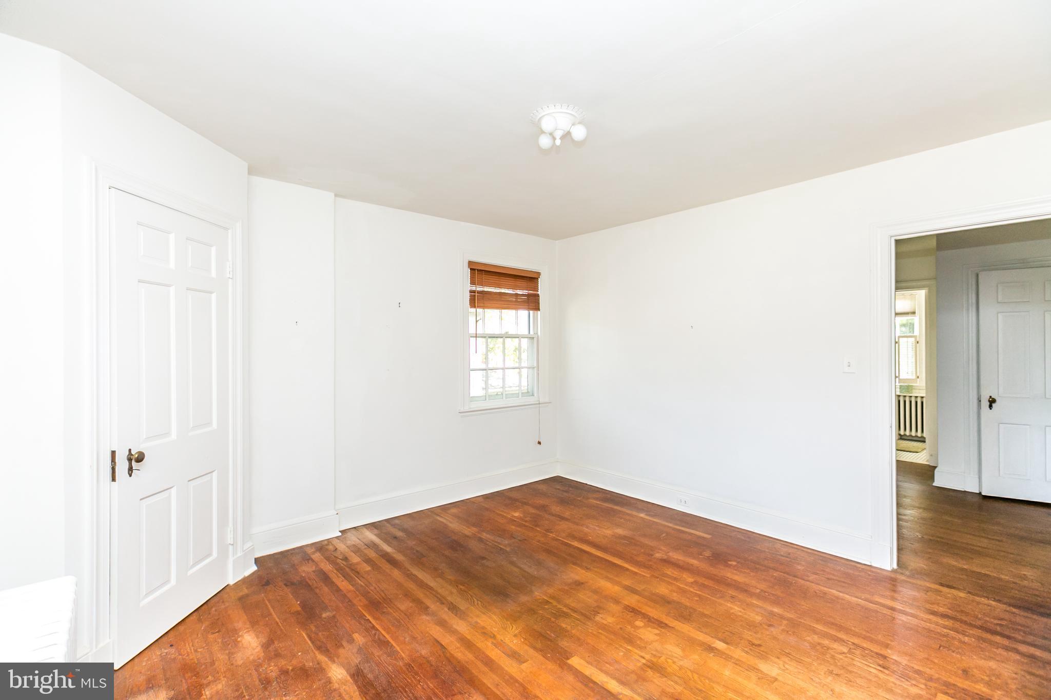 314 St Dunstans Road Baltimore, MD 21212 - Photo 19 of 41