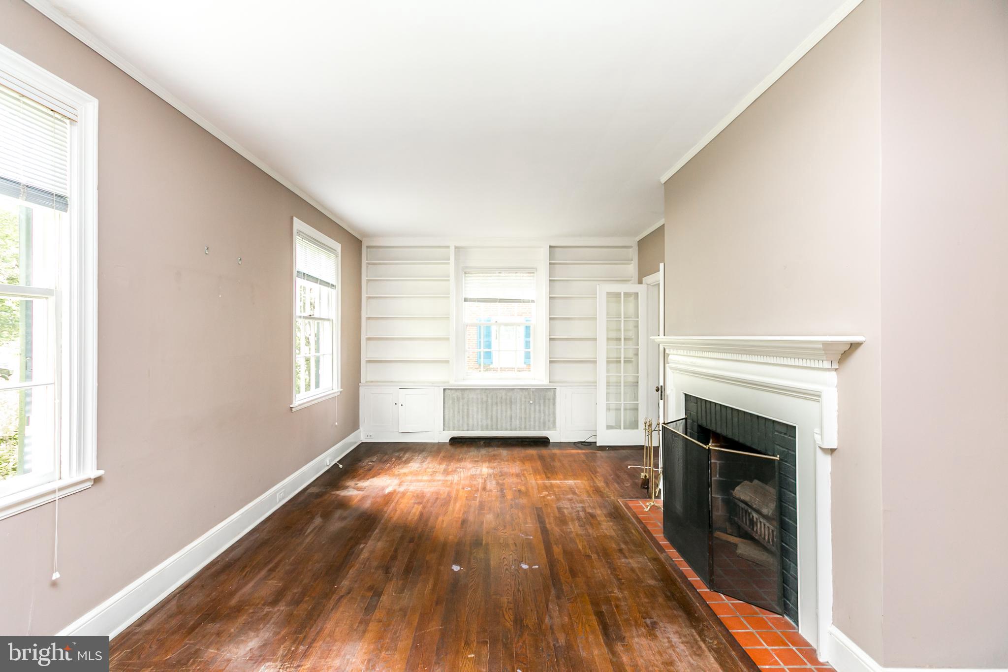 314 St Dunstans Road Baltimore, MD 21212 - Photo 4 of 41