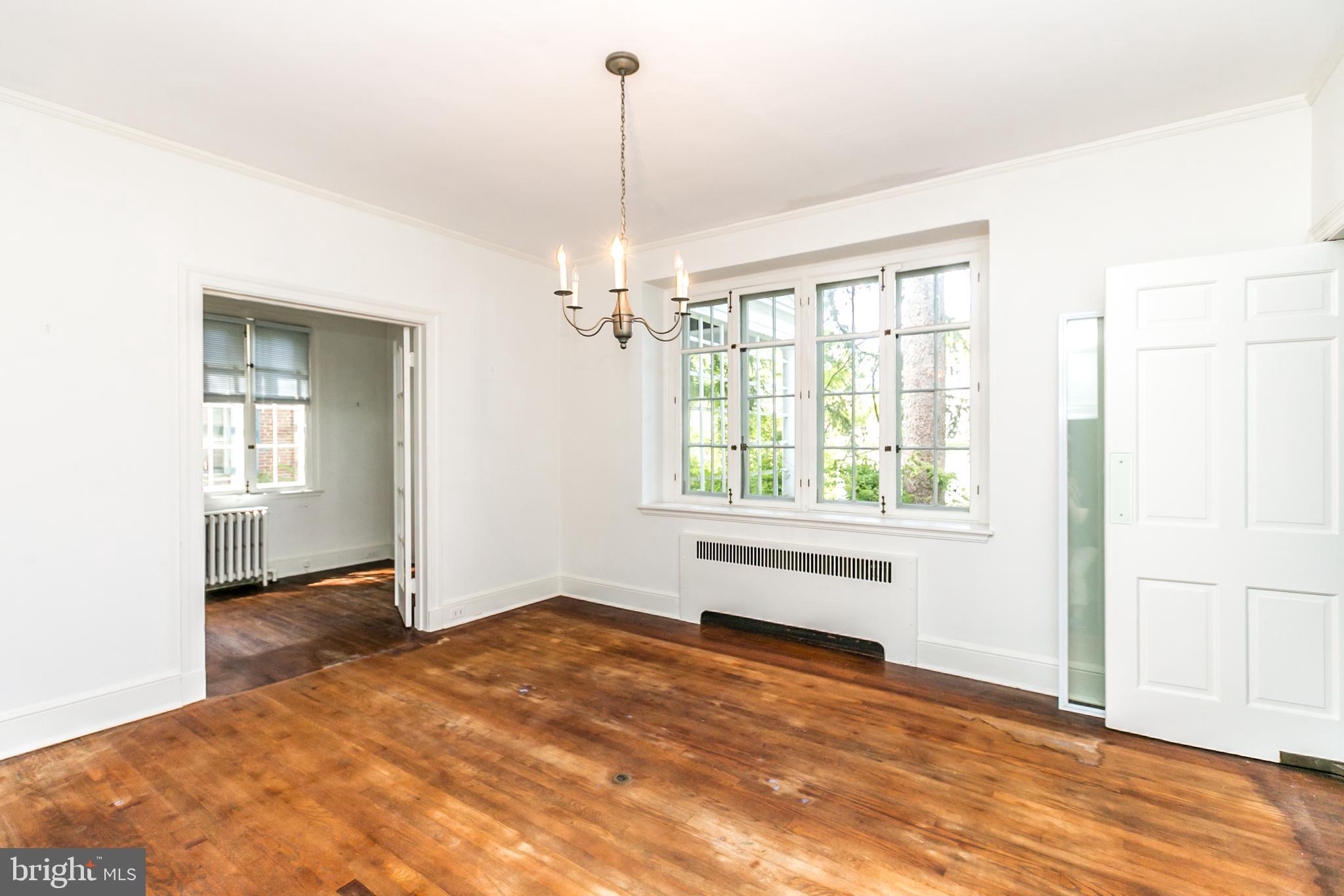 314 St Dunstans Road Baltimore, MD 21212 - Photo 8 of 41