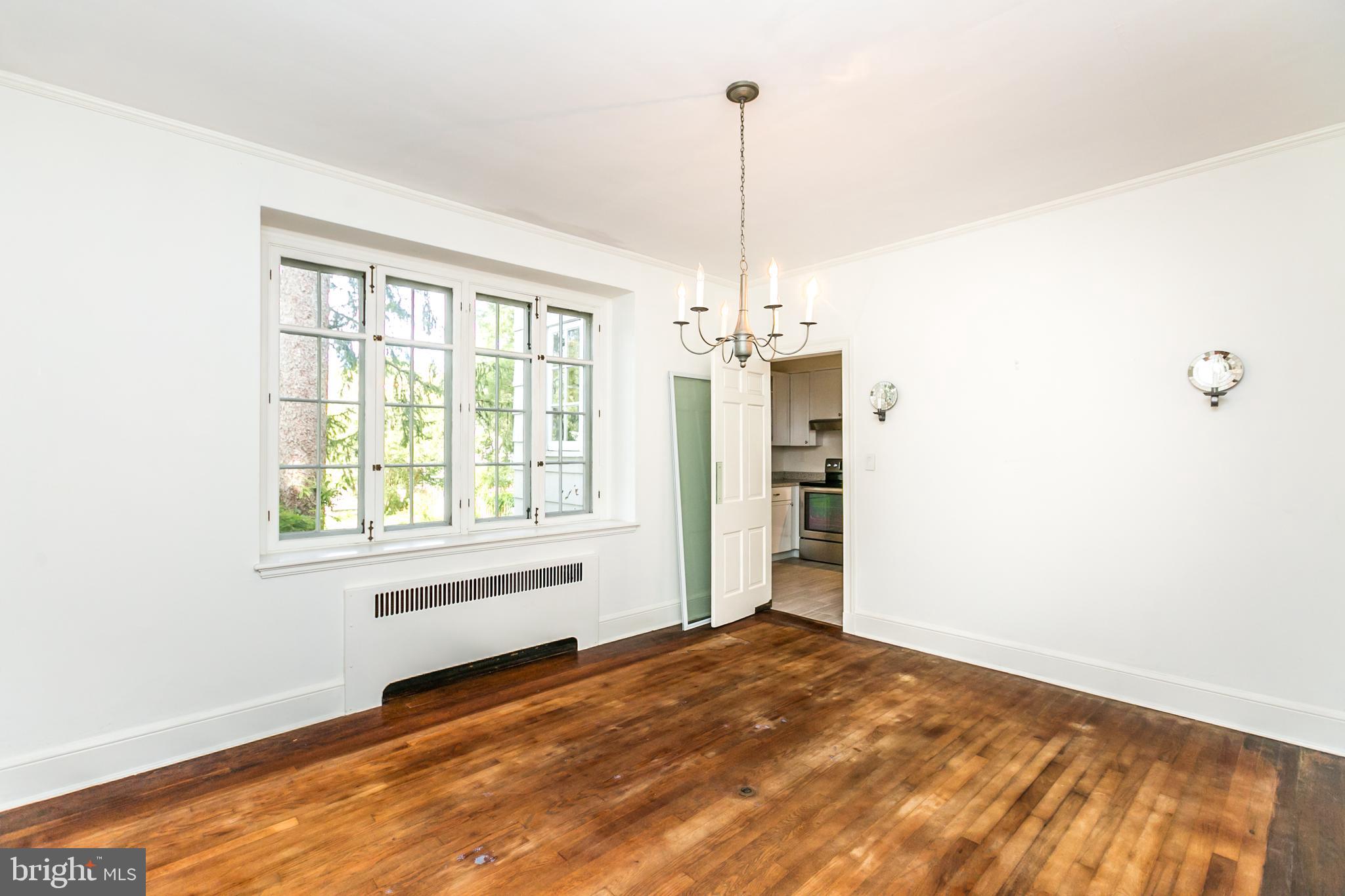 314 St Dunstans Road Baltimore, MD 21212 - Photo 9 of 41