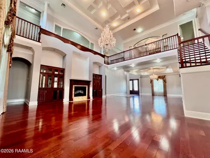 $957,600 | 204 Ravine Run Drive, Lafayette, LA 70506