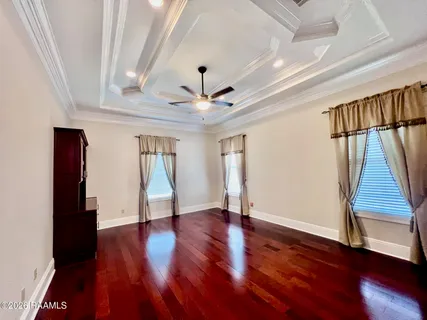 $957,600 | 204 Ravine Run Drive, Lafayette, LA 70506