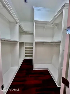 $957,600 | 204 Ravine Run Drive, Lafayette, LA 70506