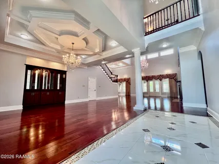 $957,600 | 204 Ravine Run Drive, Lafayette, LA 70506