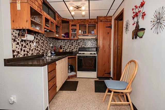 $189,900 | 1010 West Wabasha Street, Winona, MN 55987