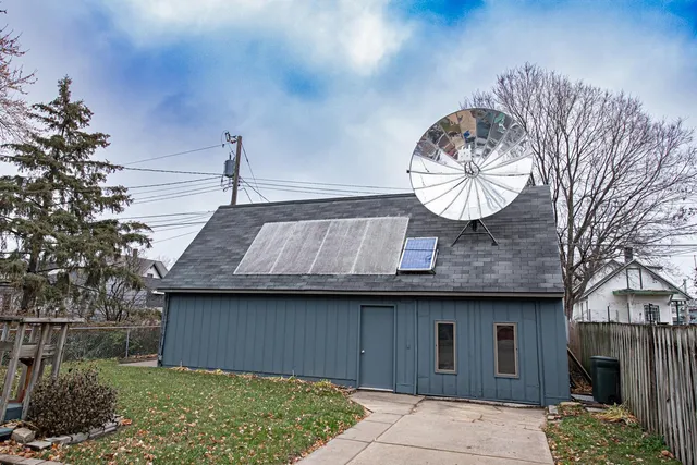 $189,900 | 1010 West Wabasha Street, Winona, MN 55987