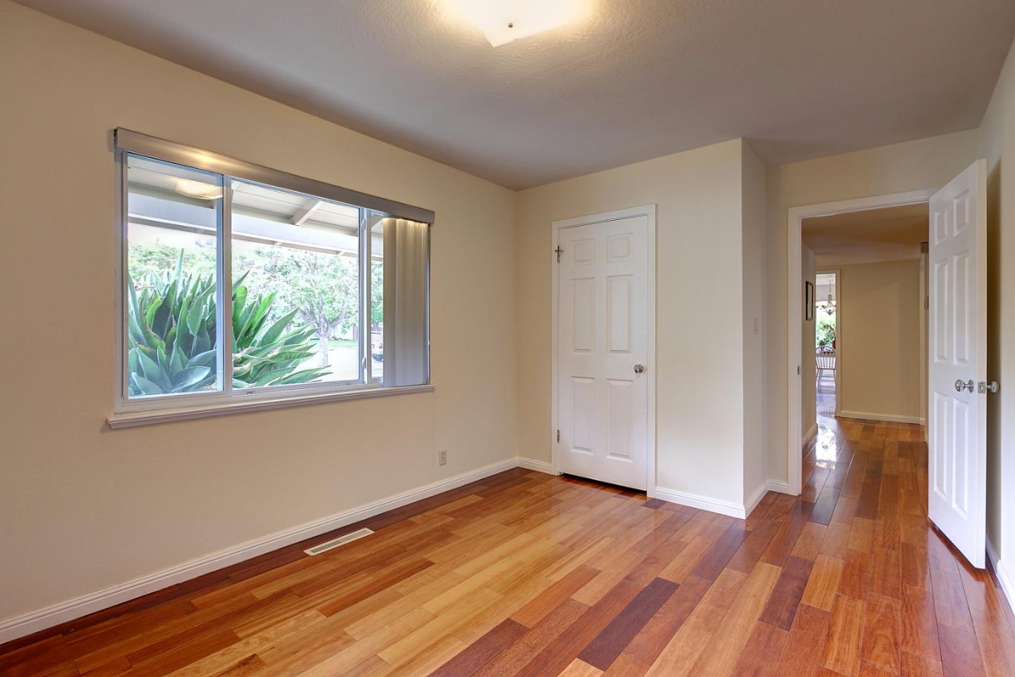 4577 Doyle Road San Jose, CA 95129 - Photo 14 of 22 Gallery Image 14