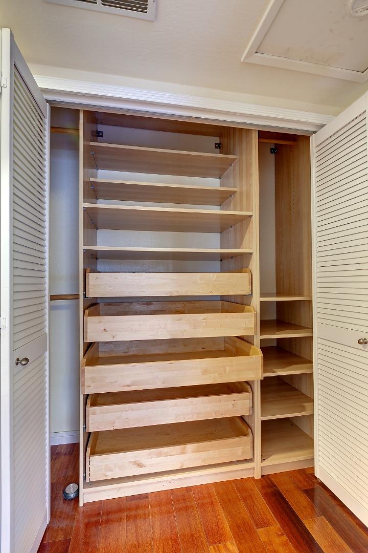 4577 Doyle Road San Jose, CA 95129 - Photo 17 of 22 Gallery Image 17