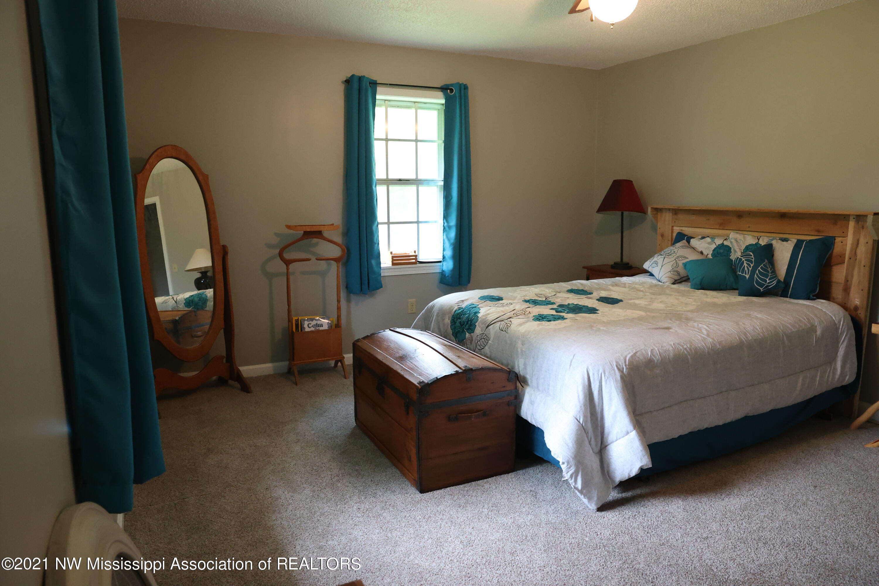 28 Oak Road Byhalia, MS 38611 - Photo 6 of 22 Bedroom1