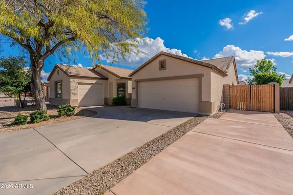 $425,000 | 22939 West Papago Street, Buckeye, AZ 85326